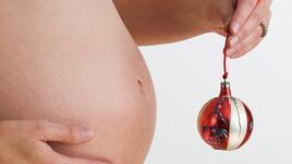 5 причини да не е яко да си бременна по празниците 