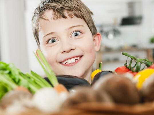 Деца+зеленчуци = вечна любов?
