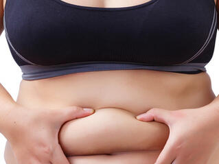 Лекари: Затлъстяването при жените води до рак на гърдата