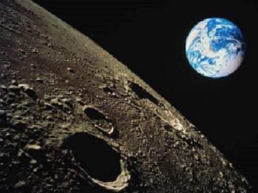 Учен: Хората вече са живели на луната (ВИДЕО)