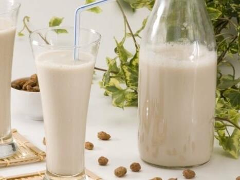 Как да разберем дали прясното мляко е истинско?
