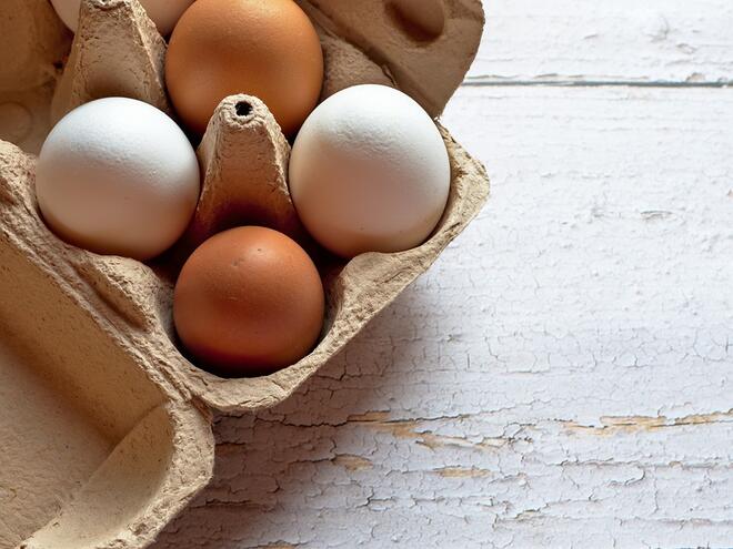 Кои яйца са по-добри за здравето - белите или кафявите?