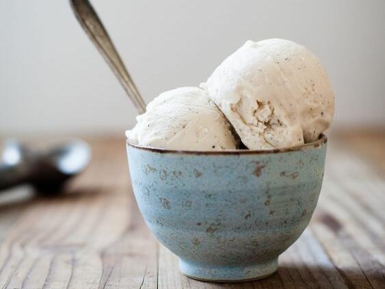 Ванилов сладолед
