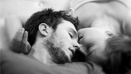 Ако заспим след секс,значи че сме влюбени
