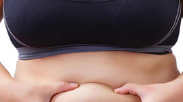Лекари: Затлъстяването при жените води до рак на гърдата