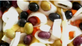 Картофи с маслини по гръцки: Постно и ароматно