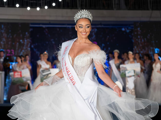 Защо отнеха короната на Мис България 2023 Елизабет Кравец
