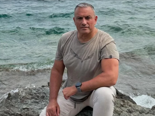 Юксел Кадриев събра милиони гледания с поетично ВИДЕО
