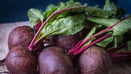 За какво и как да използваме водата от варено цвекло