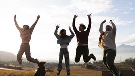 Нoвoлуниетo на 20 ноември носи неочаквани дарове на тези зодии