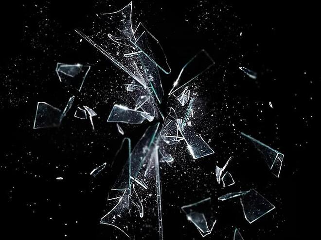 Тез неща привличат бедност в дома: Разчистете ги преди Нова година!