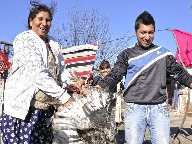 Банго Васил е: Вижте кой е той и какви са ромските обичаи