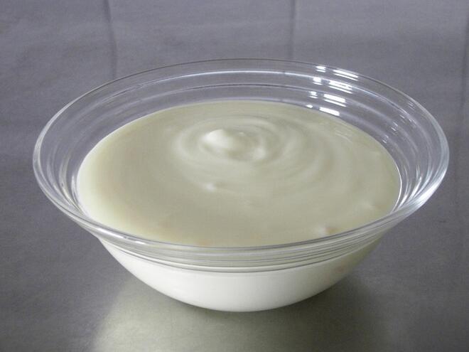 Какво се случва с червата, ако ядем кисело мляко всеки ден?
