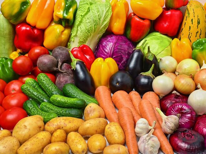 Как сами да си направим вкусна домашна вегета без консерванти