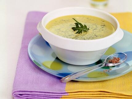 Кулинарен трик: кубче сирене в супата 