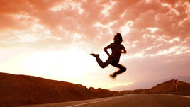 По-щастливи само за час