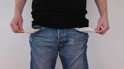 Тези зодии да внимават: Има риск да останат без пари в края на януари