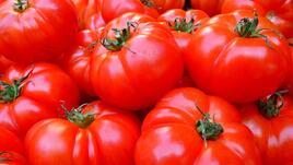 Има ли пестициди в доматите? Ето как да разберем
