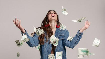 Три зодии, които ще имат късмет с парите пез април 2026 г.