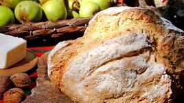 Ирландски соден хляб без месене: Бързо, здравословно, вкусно